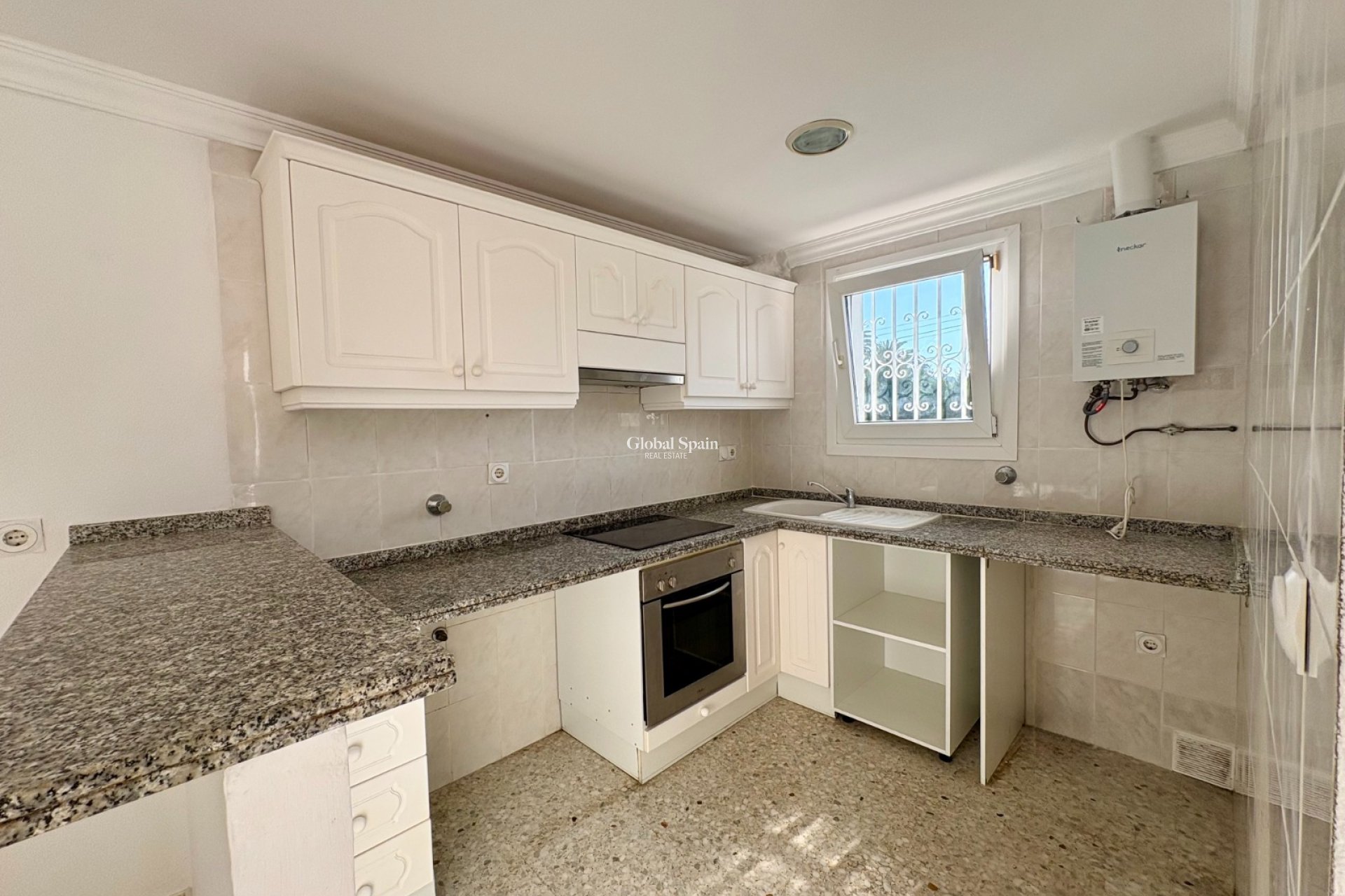 Resale - HOUSE -
DENIA - Les Marines - Las Marinas