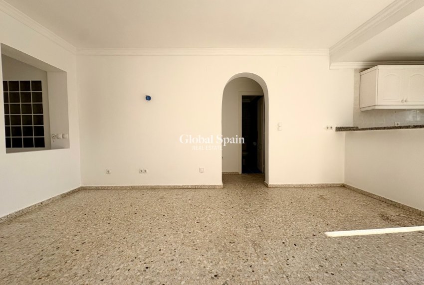 Resale - HOUSE -
DENIA - Les Marines - Las Marinas
