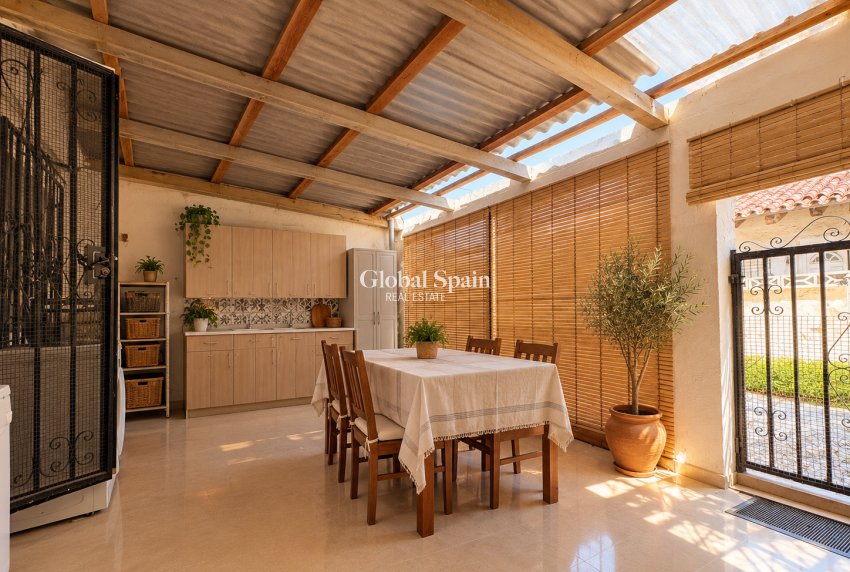 Resale - HOUSE -
DENIA - Les Marines - Las Marinas