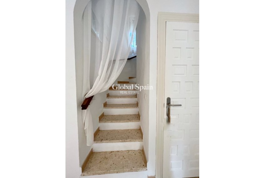 Resale - House -
DENIA - Les Marines - Las Marinas