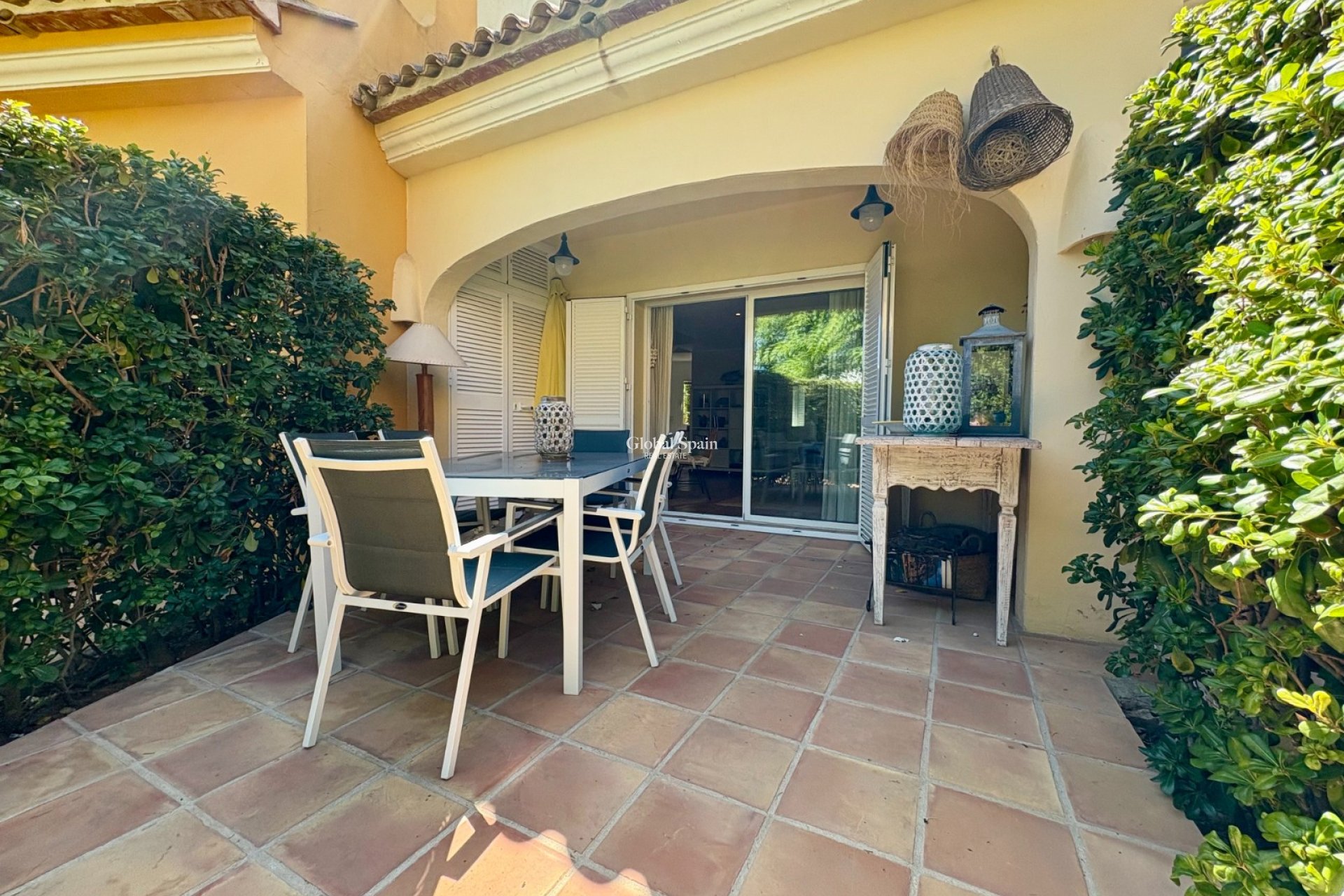 Resale - House -
DENIA - Les Marines - Las Marinas