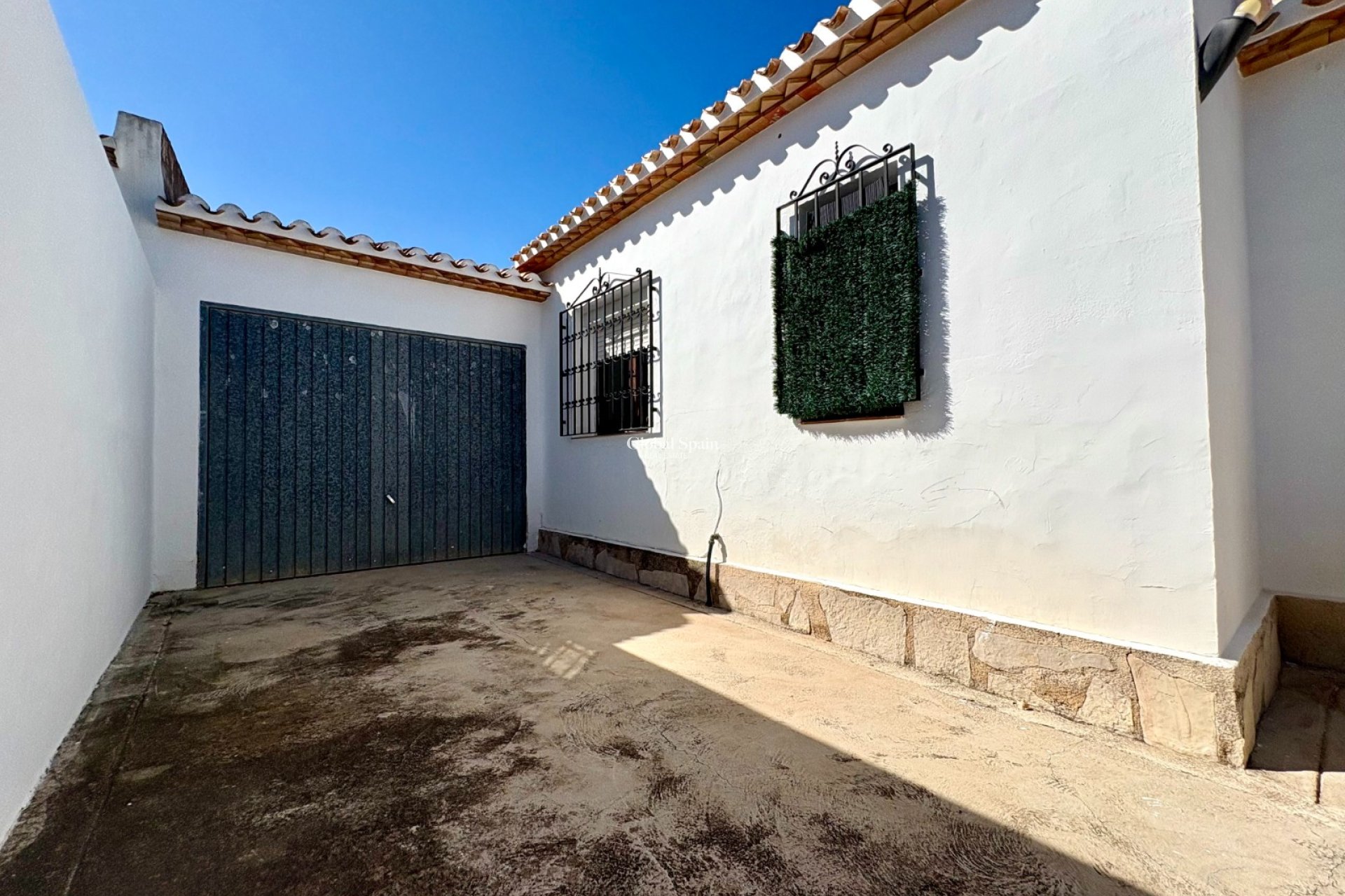 Resale - House -
DENIA - Montgó