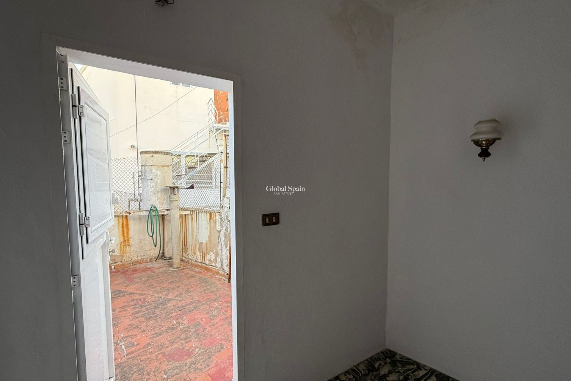 Resale - HOUSE -
DENIA - Port