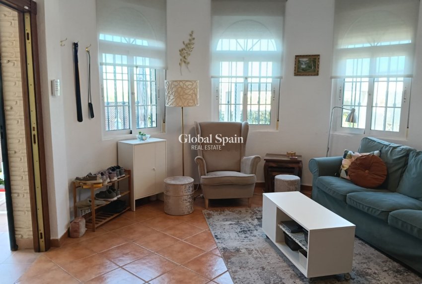 Resale - House - Detached Villa (4) -
LOS MONTESINOS - La Herrada