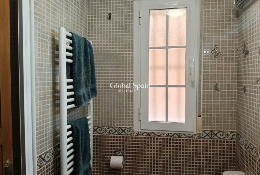 Resale - House - Detached Villa (4) -
LOS MONTESINOS - La Herrada