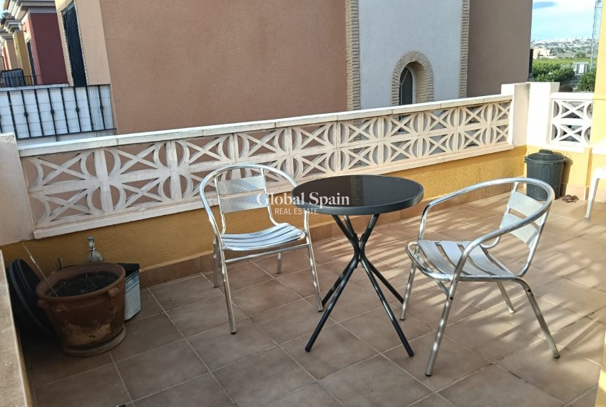 Resale - House - Detached Villa (4) -
LOS MONTESINOS - La Herrada