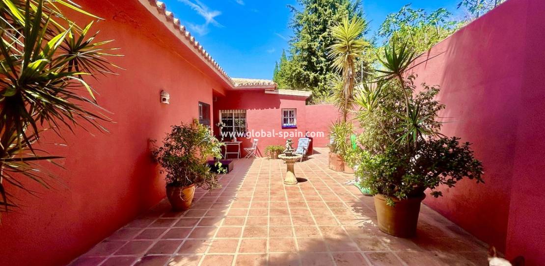 Resale - House - Detached Villa - Mijas - Costa del Sol