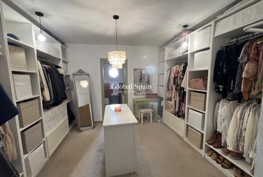 Resale - HOUSE -
DOLORES - Comunidad Valenciana