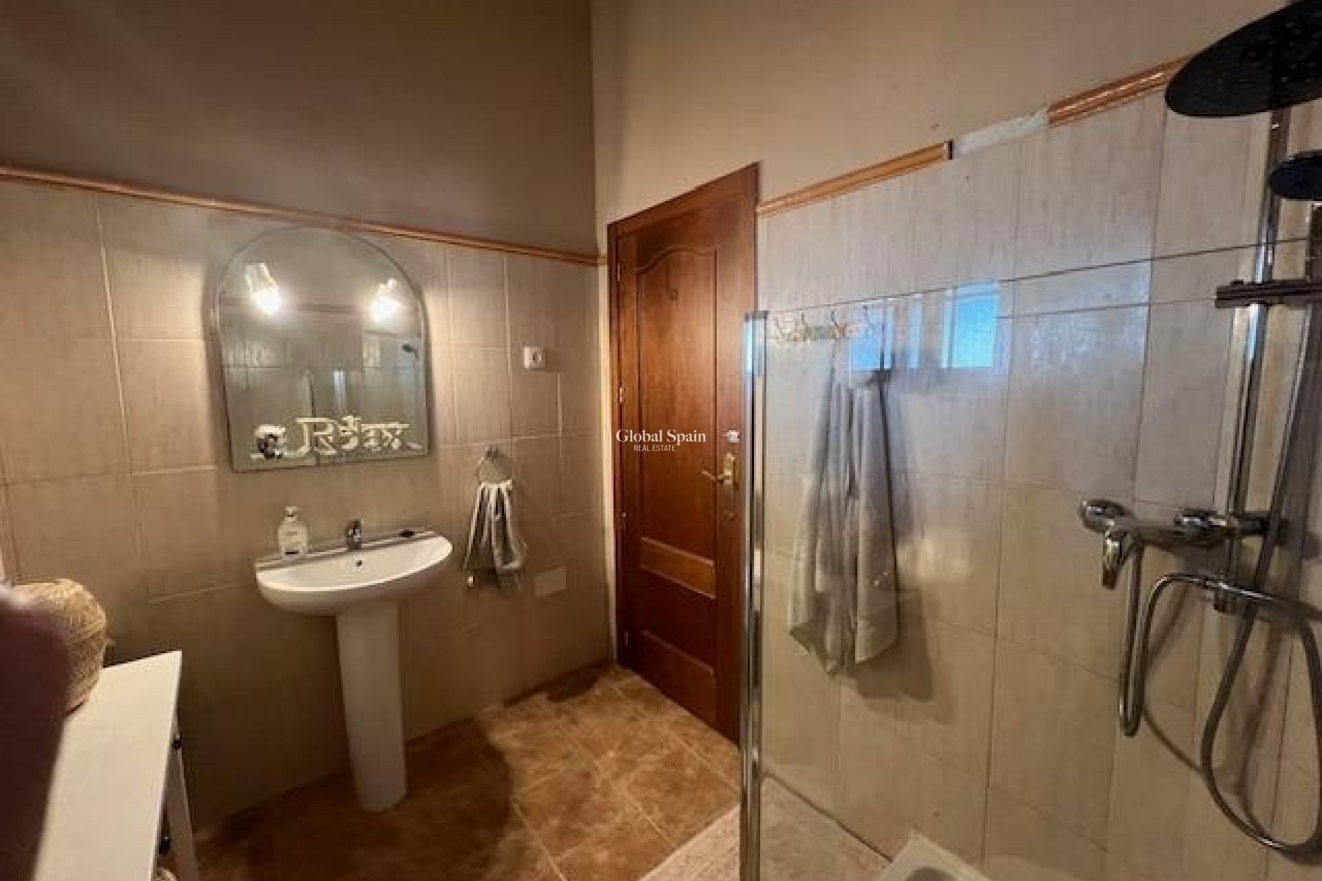 Resale - HOUSE -
DOLORES - Comunidad Valenciana