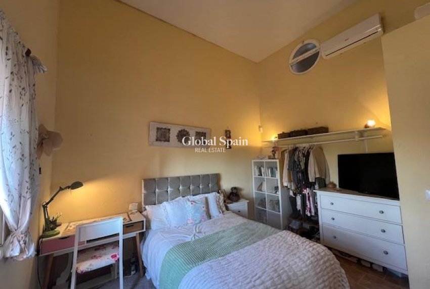 Resale - HOUSE -
DOLORES - Comunidad Valenciana