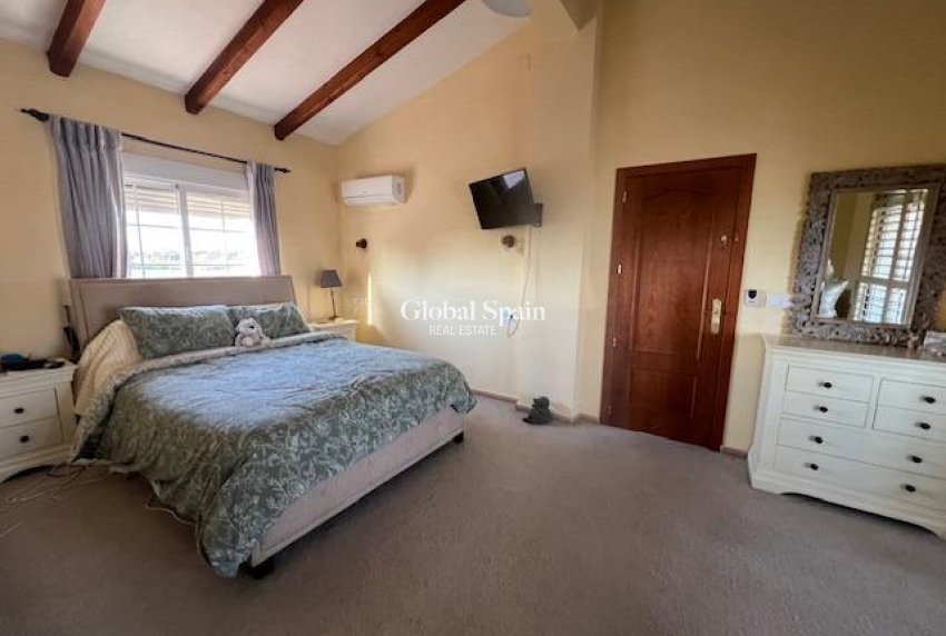 Resale - HOUSE -
DOLORES - Comunidad Valenciana