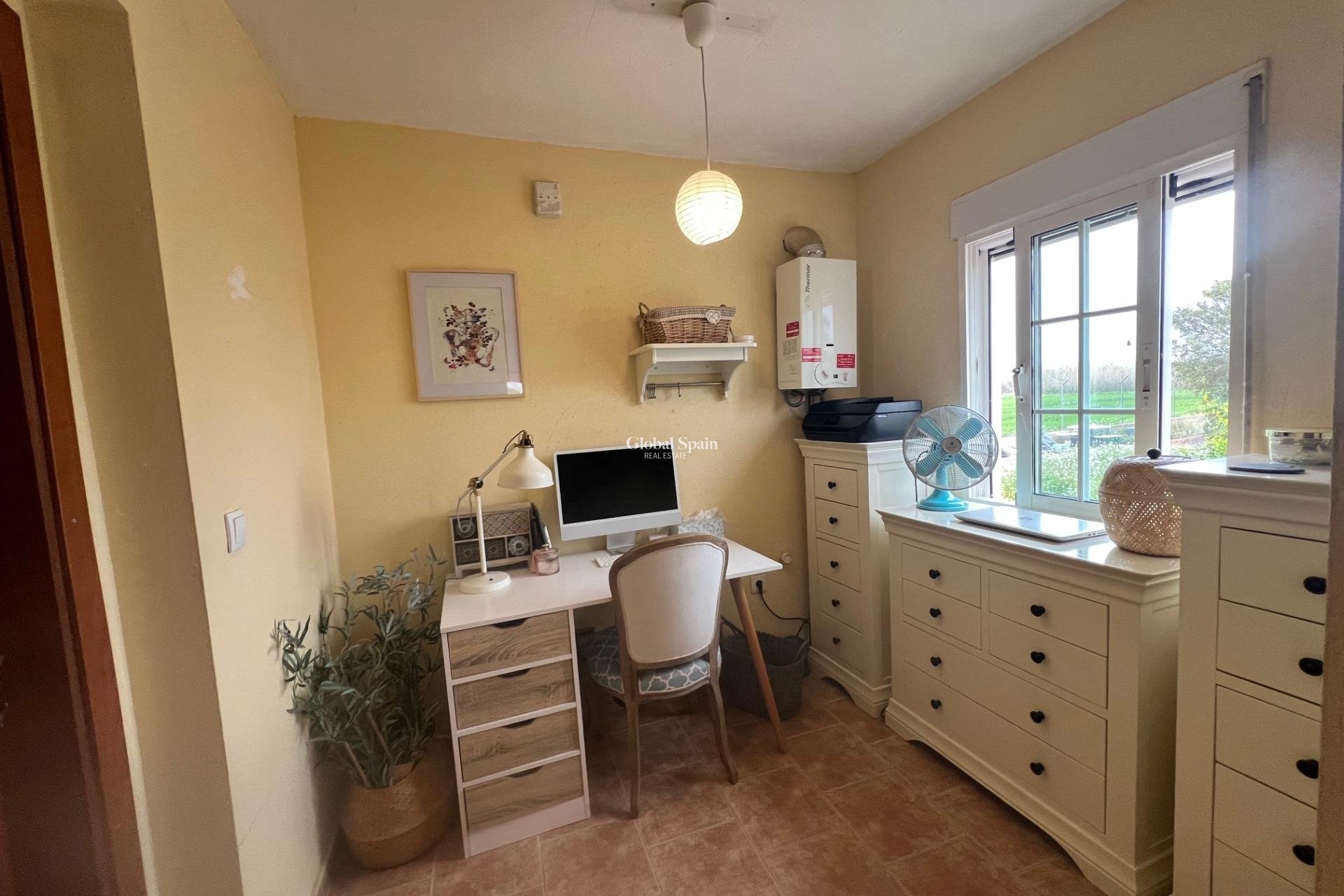 Resale - HOUSE -
DOLORES - Comunidad Valenciana