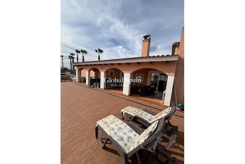 Resale - HOUSE -
DOLORES - Costa Blanca