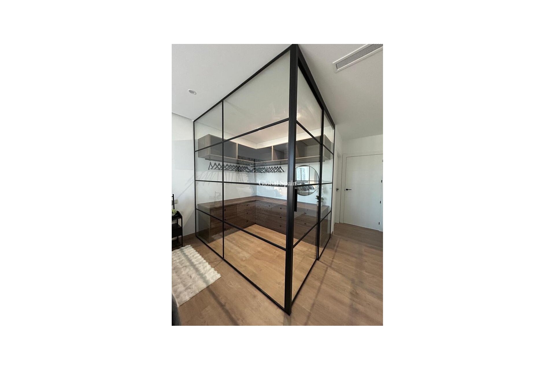 Resale - HOUSE -
DOLORES - Costa Blanca