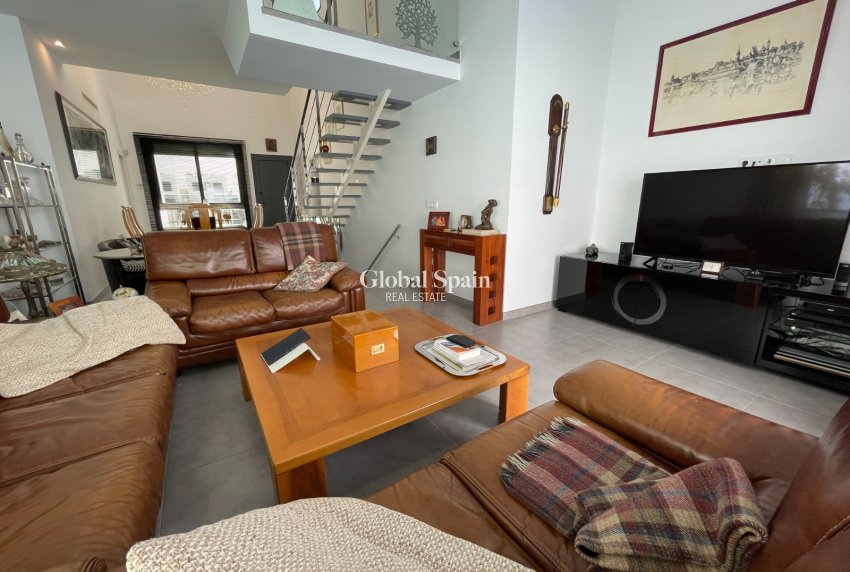 Resale - HOUSE -
DOLORES - Costa Blanca