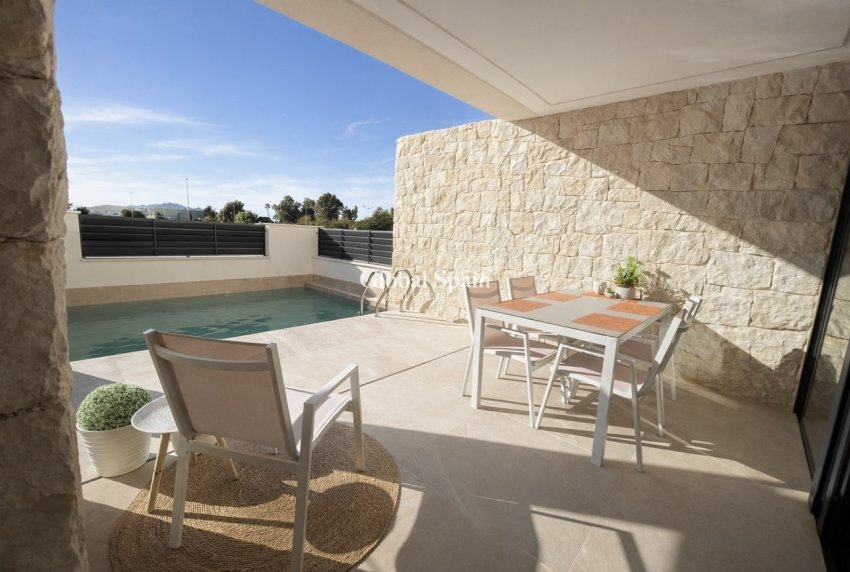 Resale - HOUSE -
DOLORES - Costa Blanca