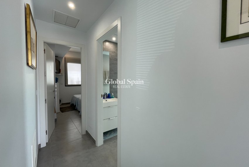 Resale - HOUSE -
DOLORES - Costa Blanca