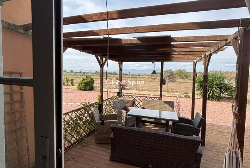 Resale - HOUSE -
DOLORES - Costa Blanca