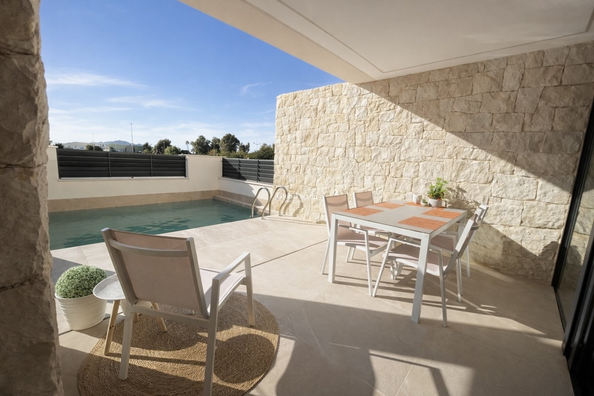 Resale - HOUSE -
DOLORES - Costa Blanca