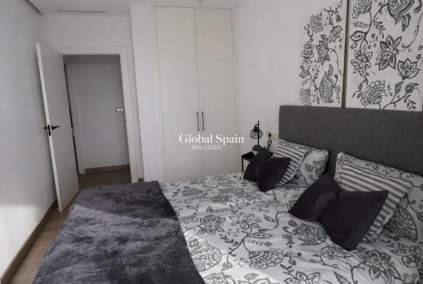 Resale - HOUSE -
DOLORES - Costa Blanca