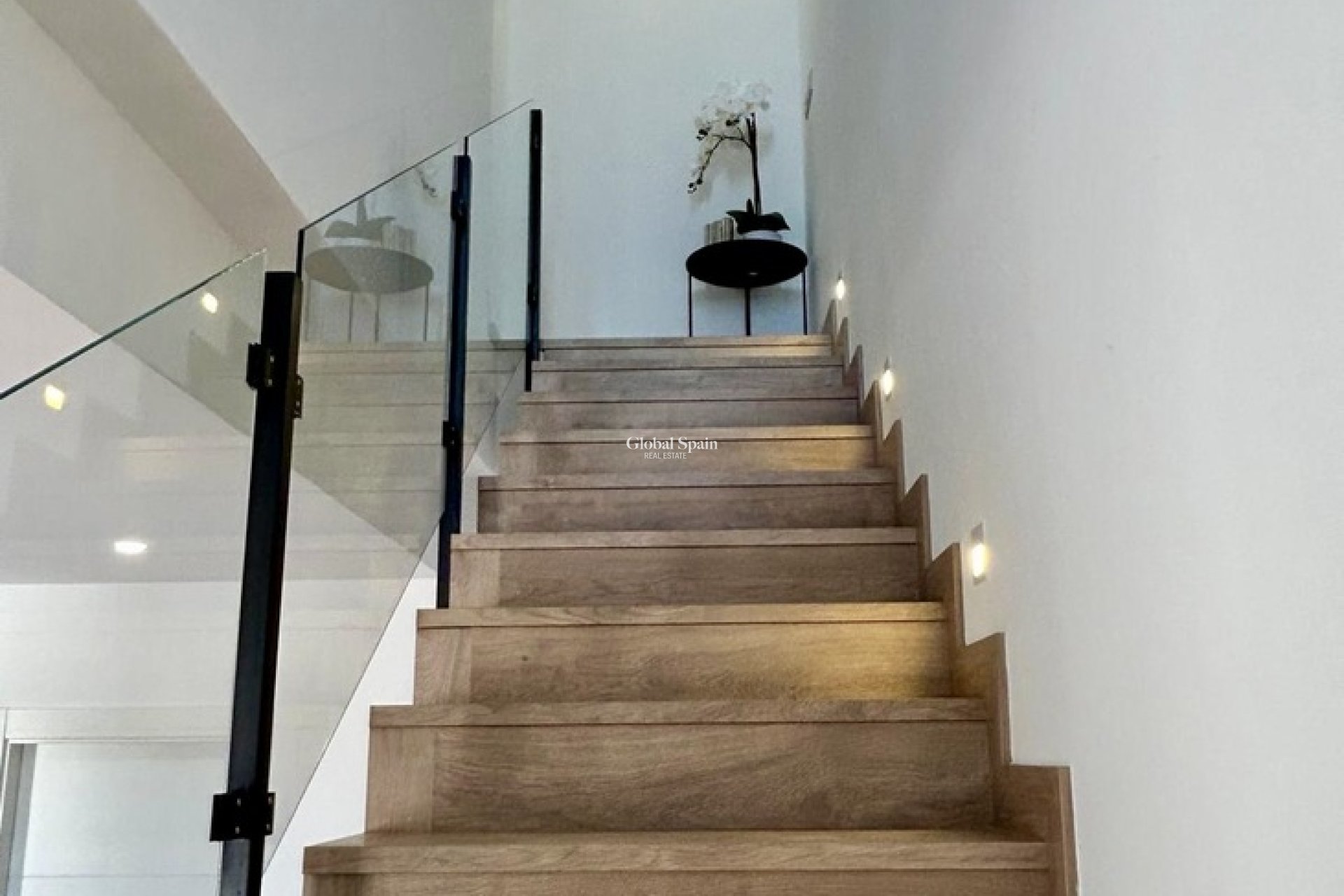 Resale - HOUSE -
DOLORES - Costa Blanca