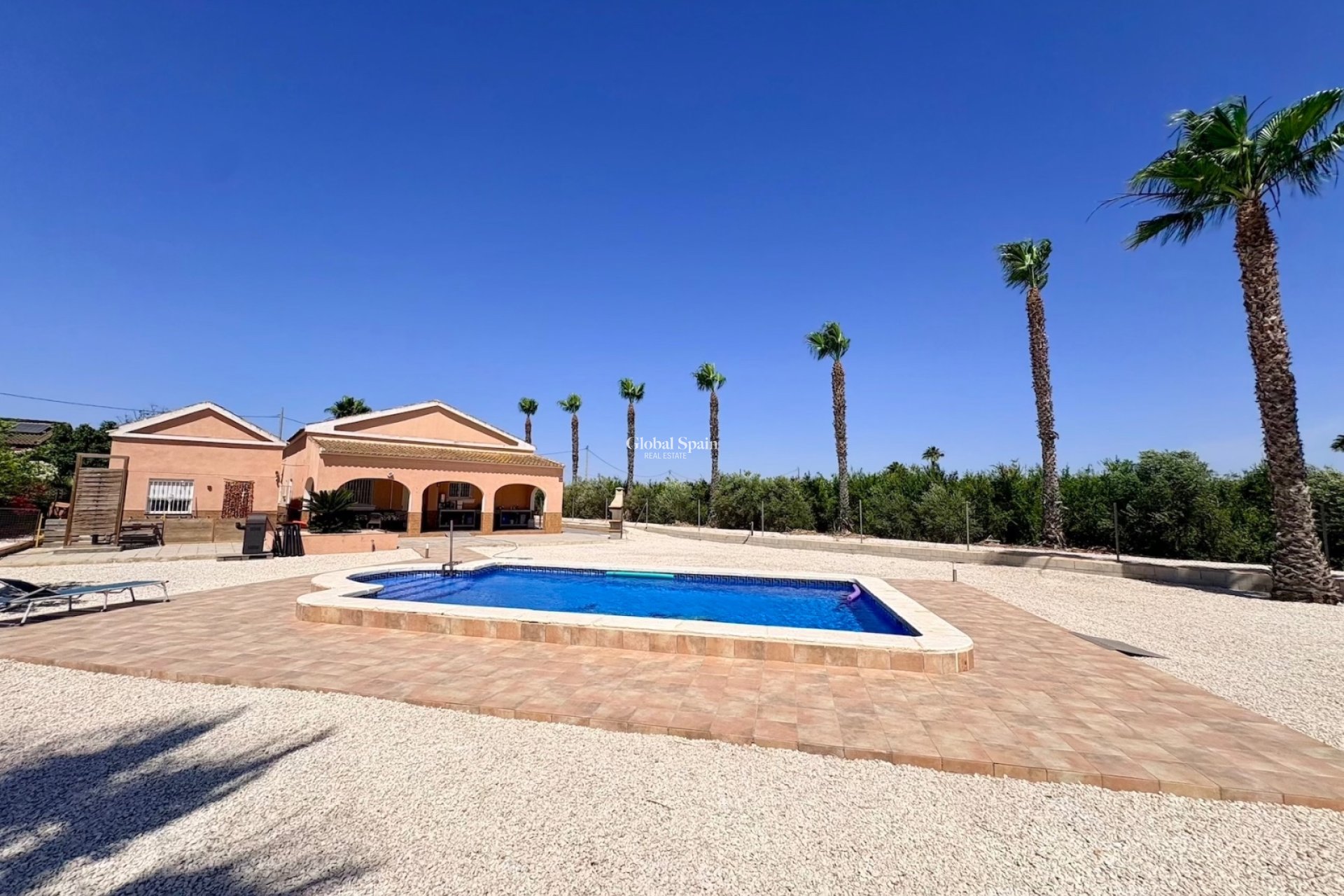 Resale - HOUSE -
DOLORES - Costa Blanca