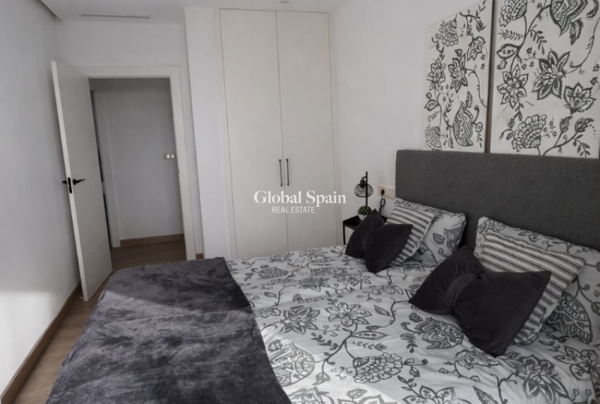 Resale - HOUSE -
DOLORES - Costa Blanca