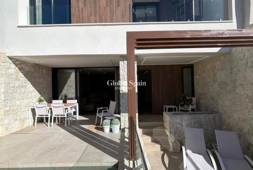 Resale - HOUSE -
DOLORES - Costa Blanca