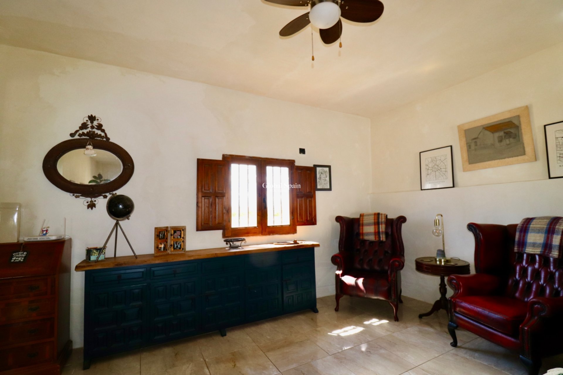 Resale - HOUSE -
DOLORES