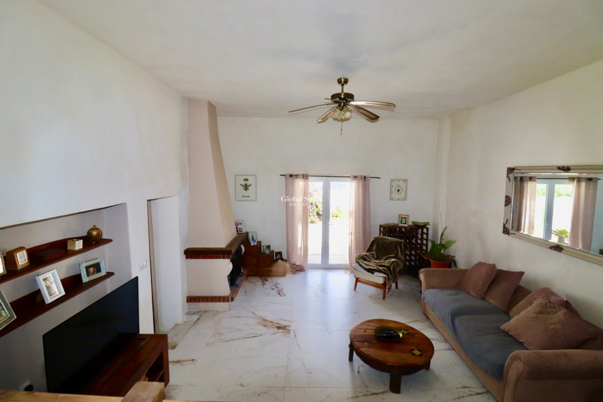 Resale - HOUSE -
DOLORES