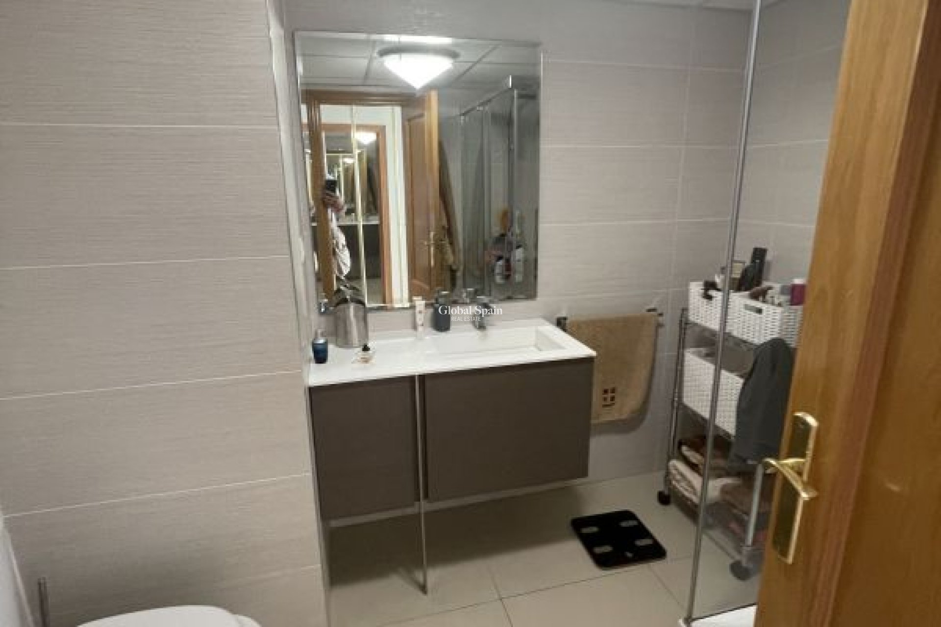 Resale - HOUSE -
EL CAMPELLO - Costa Blanca