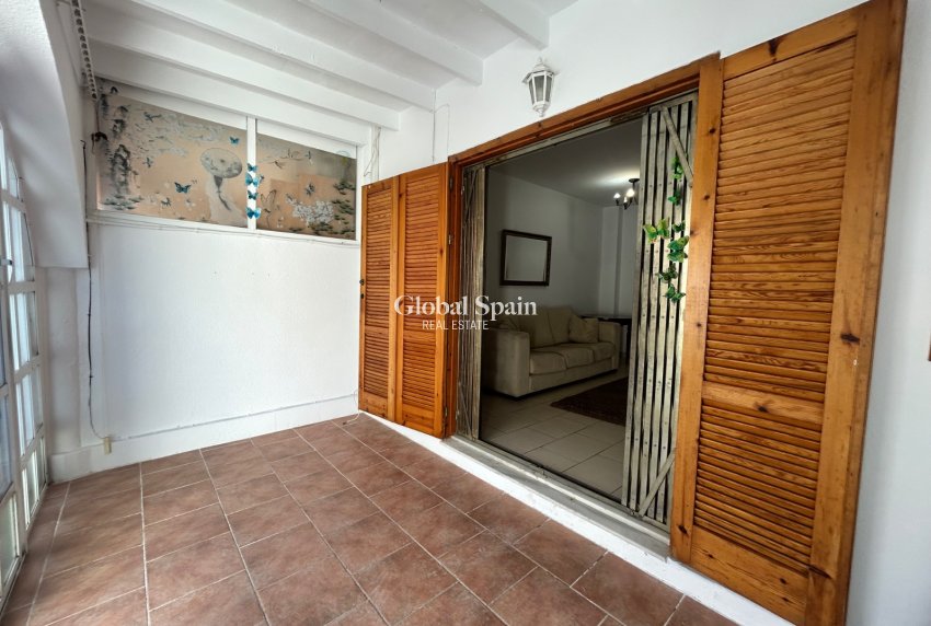 Resale - HOUSE -
EL CHAPARRAL - Inland