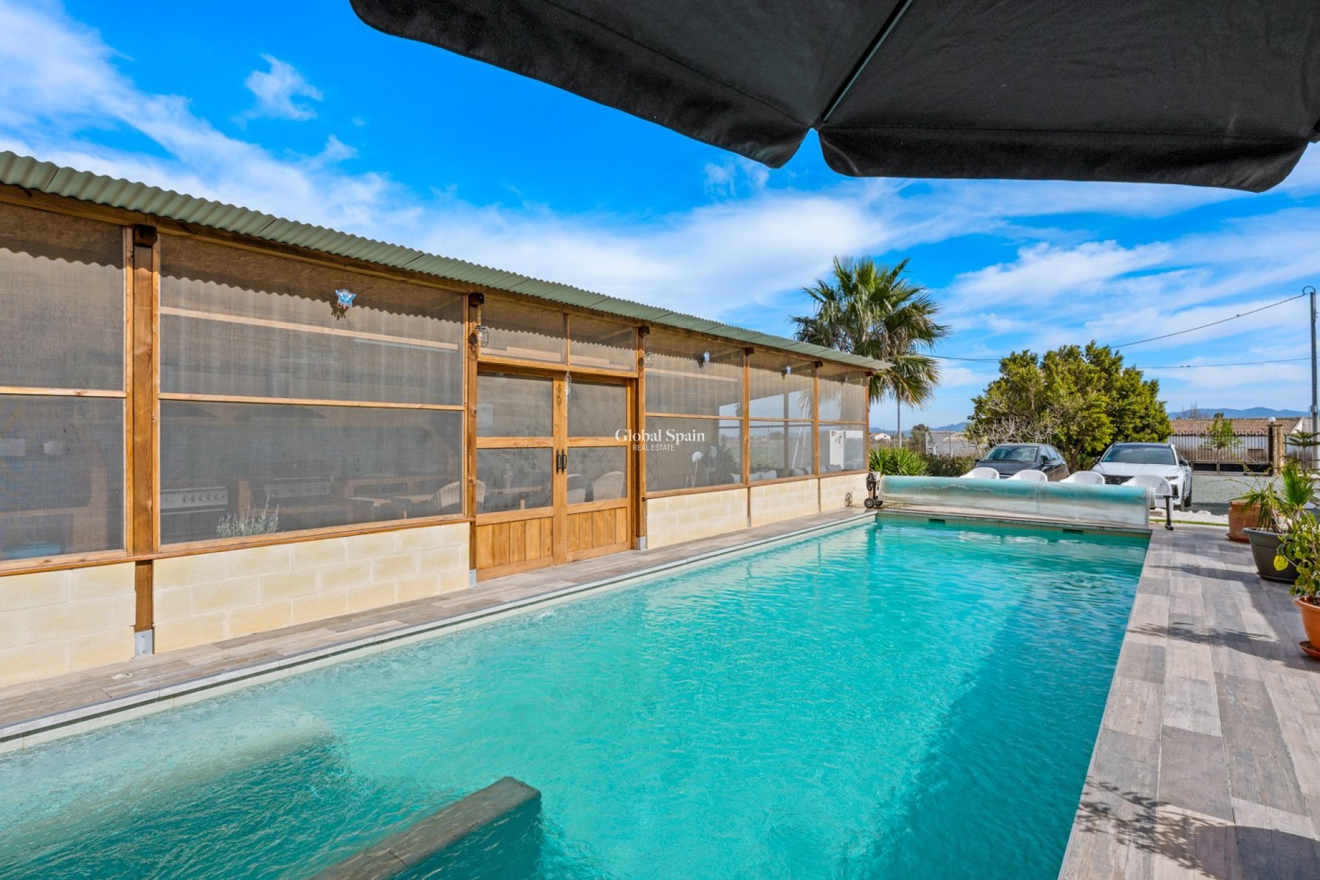 Resale - HOUSE -
EL ESPARRAGAL - Inland