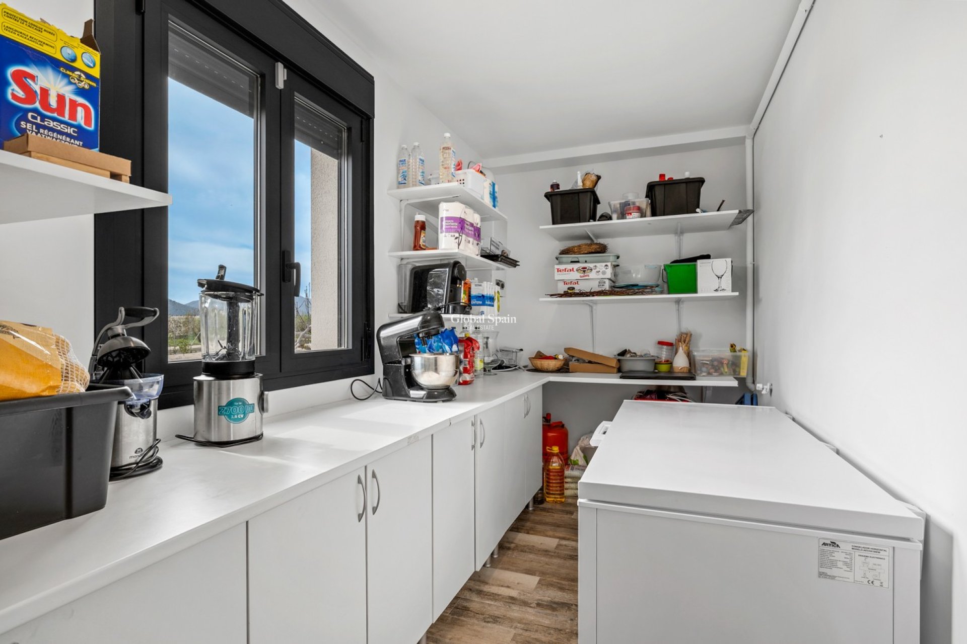 Resale - HOUSE -
EL ESPARRAGAL - Inland