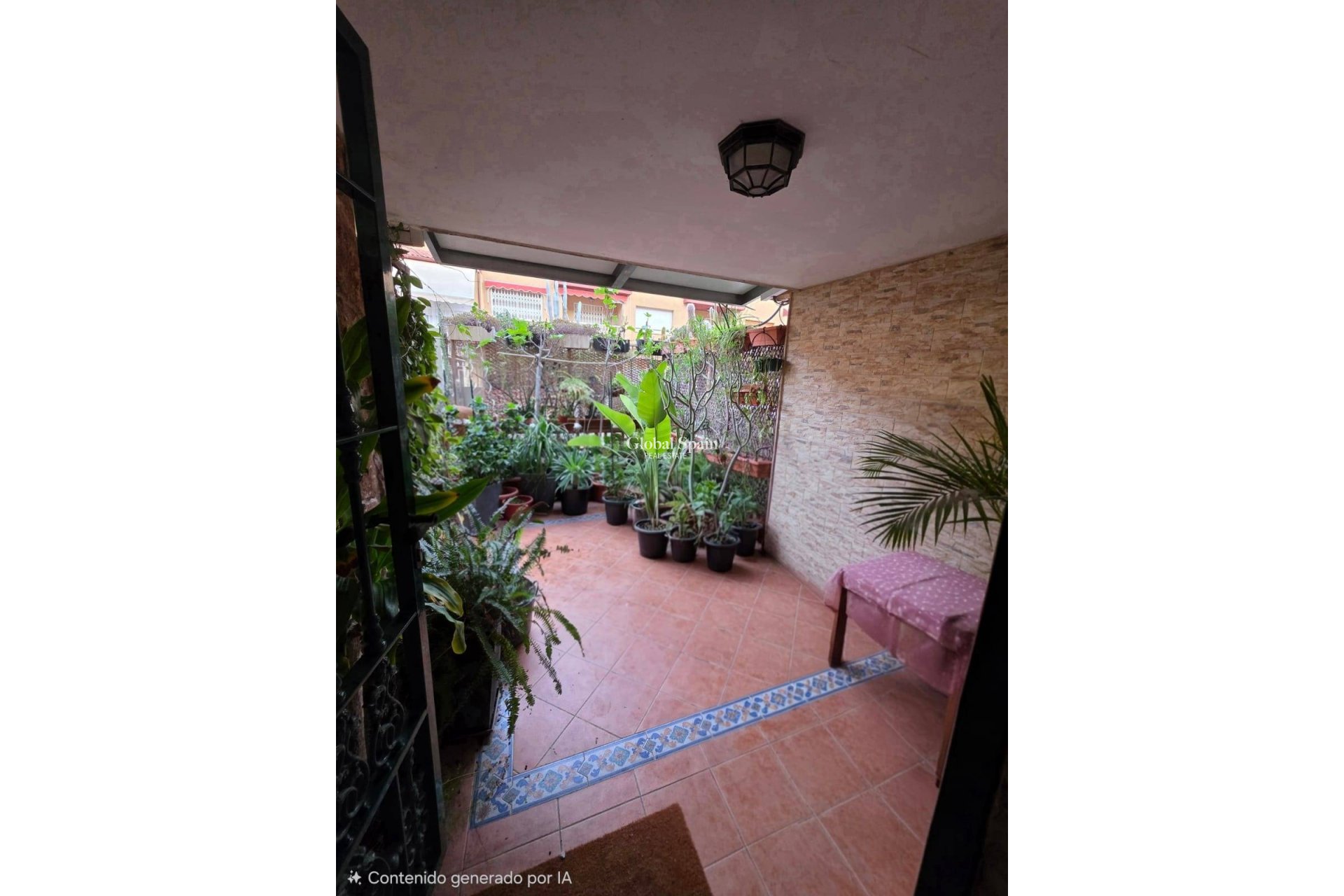 Resale - HOUSE -
EL PALMAR - Zona Centro