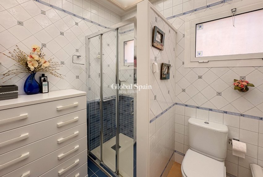 Resale - HOUSE -
ELCHE - Altzabares Alto