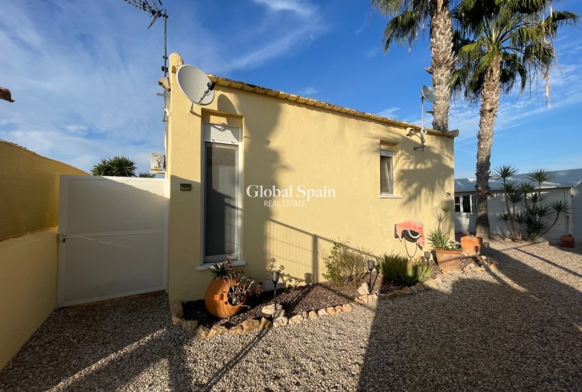 Resale - HOUSE -
ELCHE - Costa Blanca