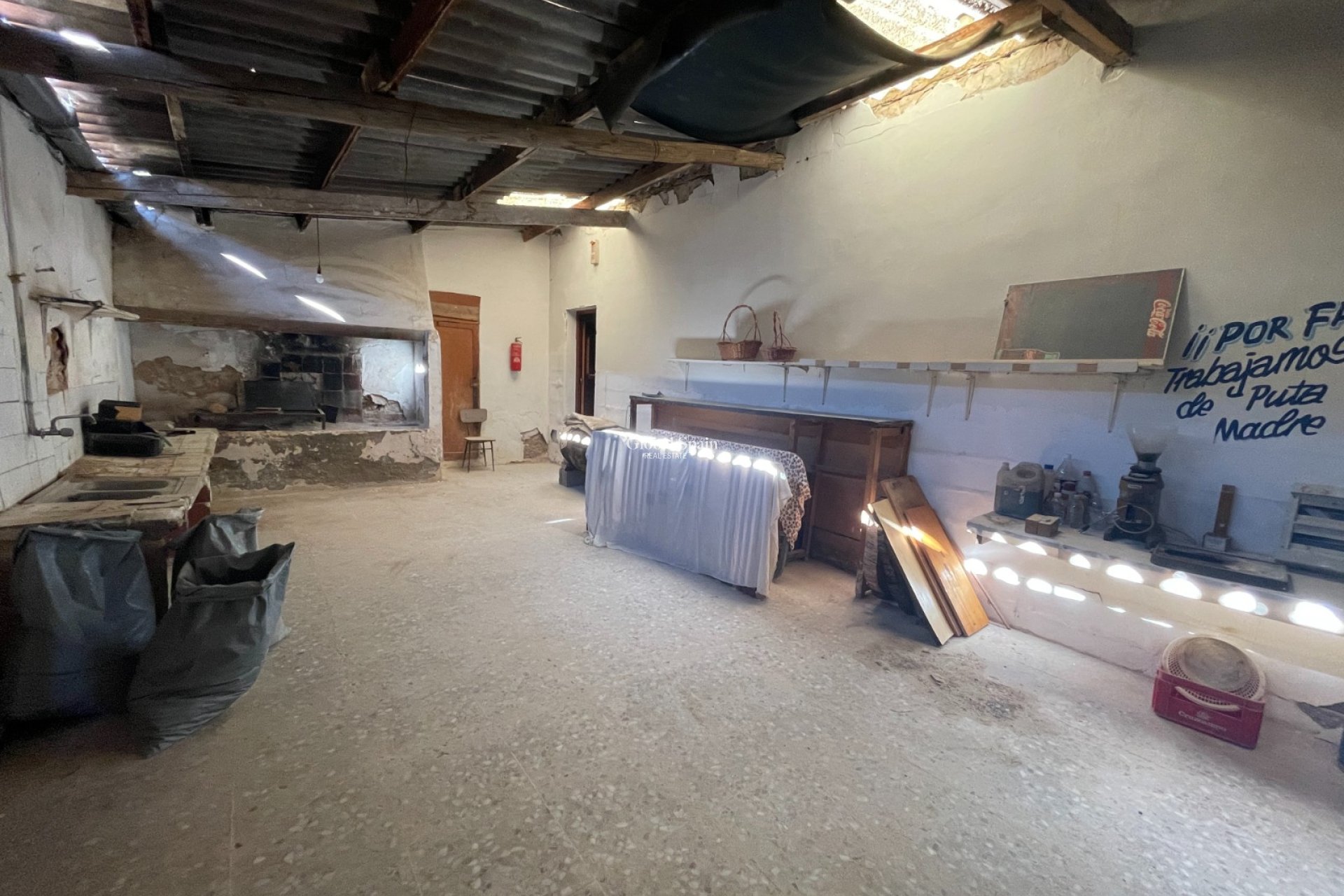 Resale - HOUSE -
ELCHE - Costa Blanca