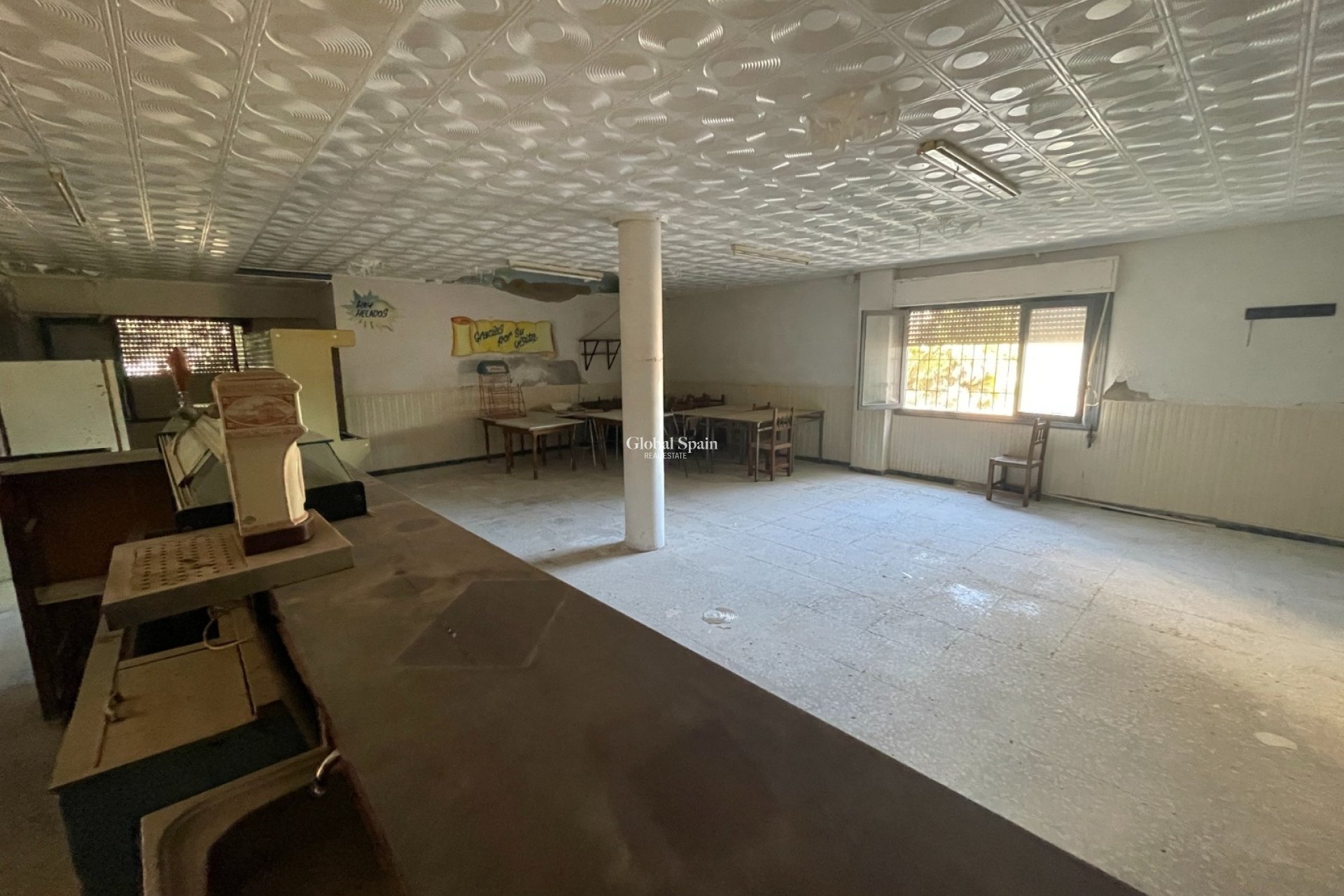 Resale - HOUSE -
ELCHE - Costa Blanca