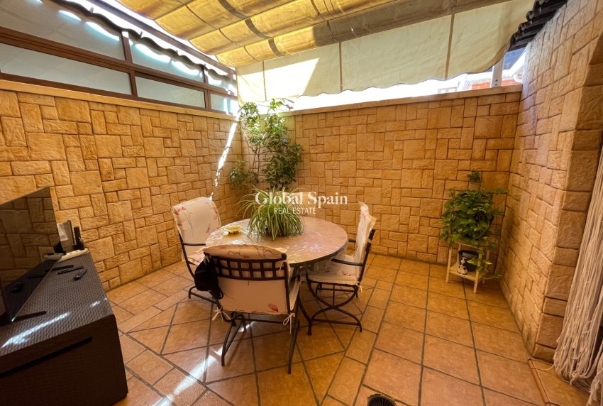Resale - HOUSE -
ELCHE - Costa Blanca