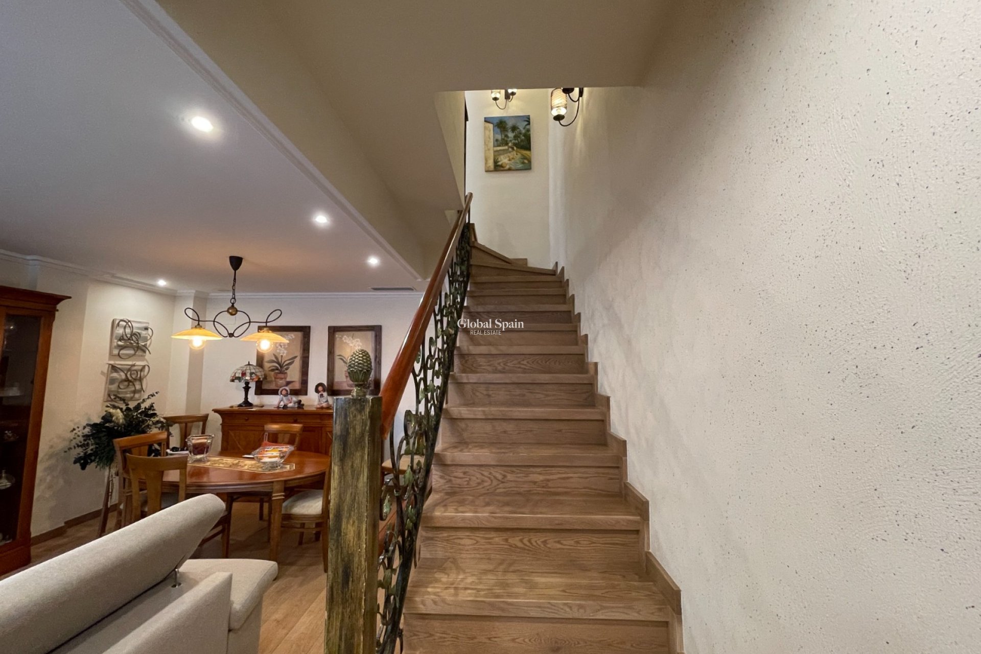 Resale - HOUSE -
ELCHE - Costa Blanca