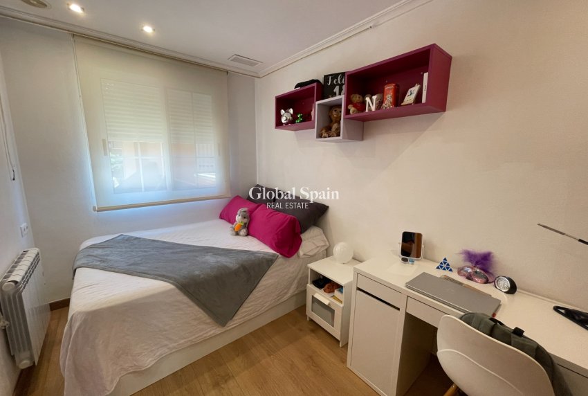 Resale - HOUSE -
ELCHE - Costa Blanca