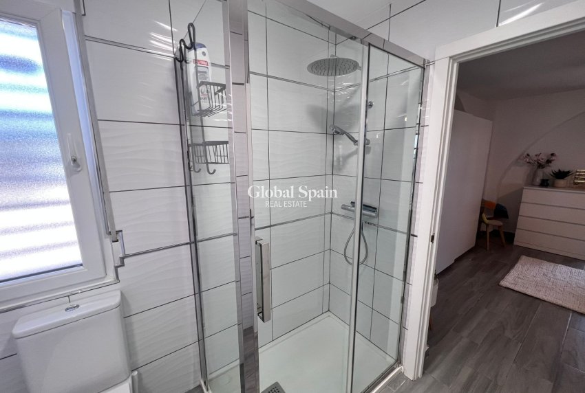 Resale - HOUSE -
ELCHE - Inland