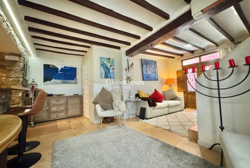 Resale - HOUSE -
FINESTRAT - Costa Blanca