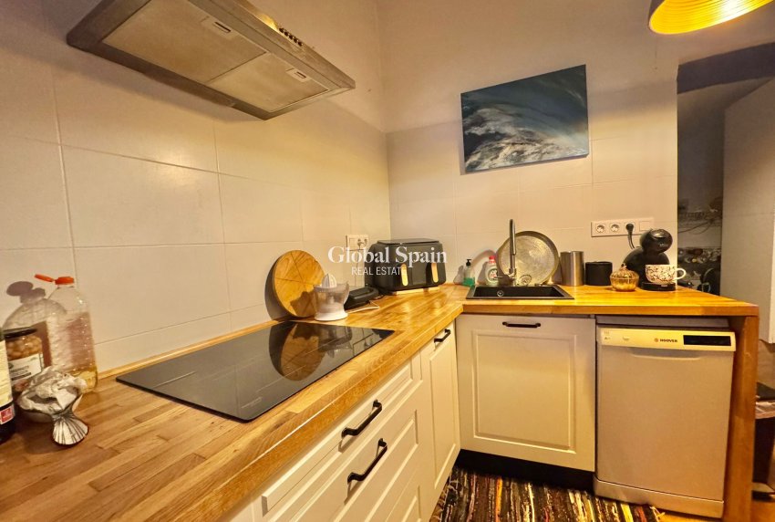 Resale - HOUSE -
FINESTRAT - Costa Blanca