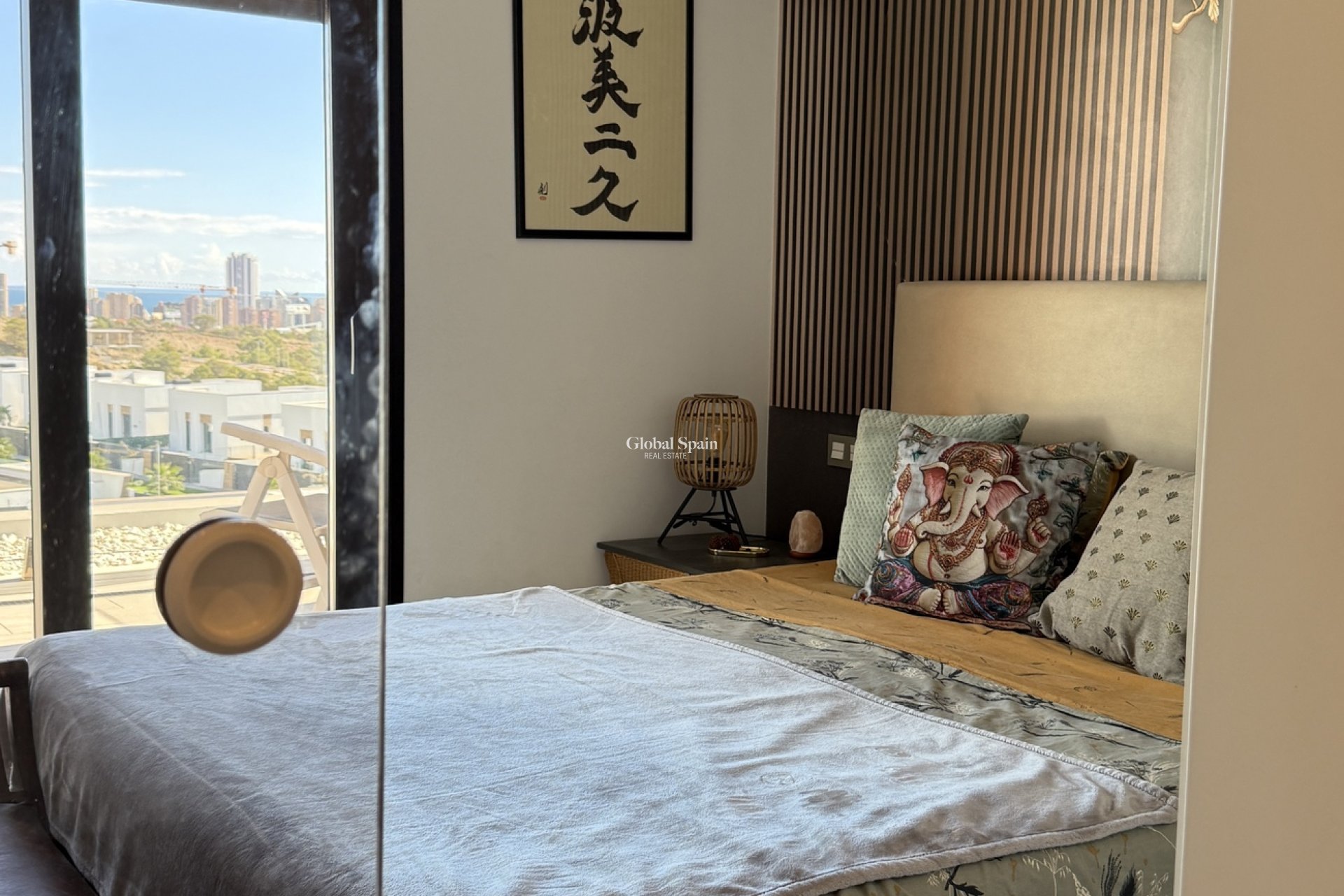 Resale - HOUSE -
FINESTRAT - Costa Blanca