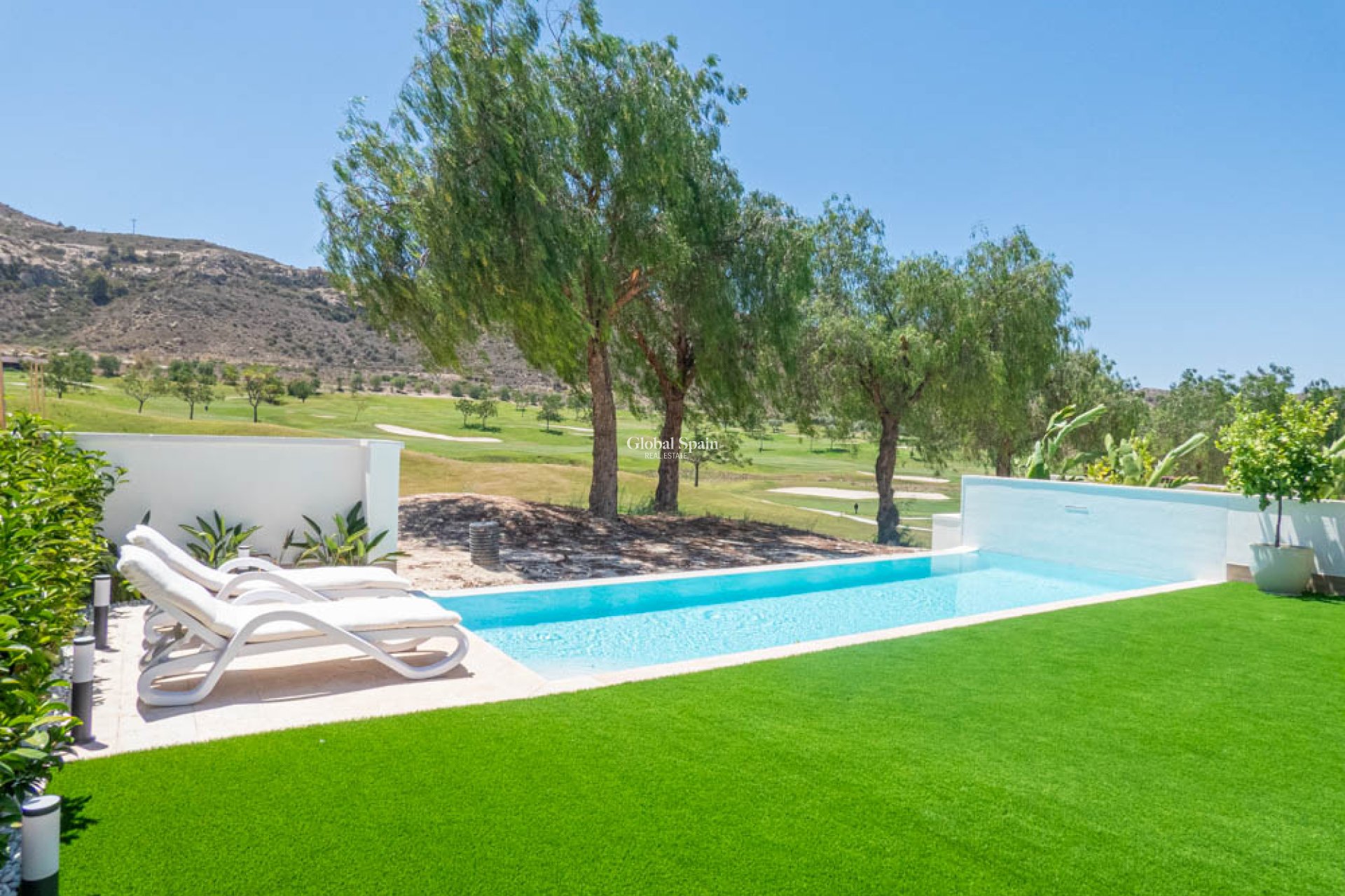 Resale - House -
Font del Llop