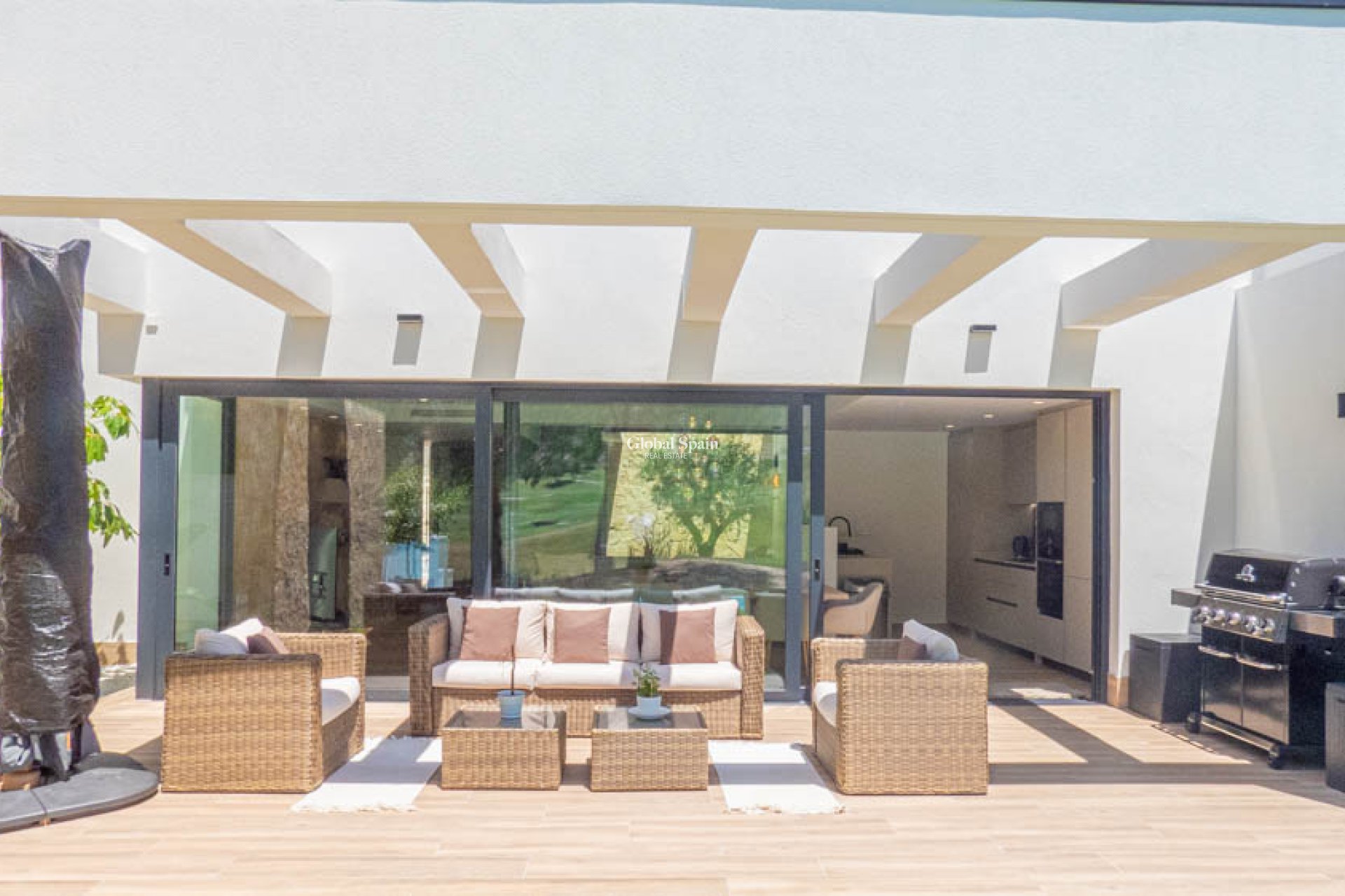 Resale - House -
Font del Llop