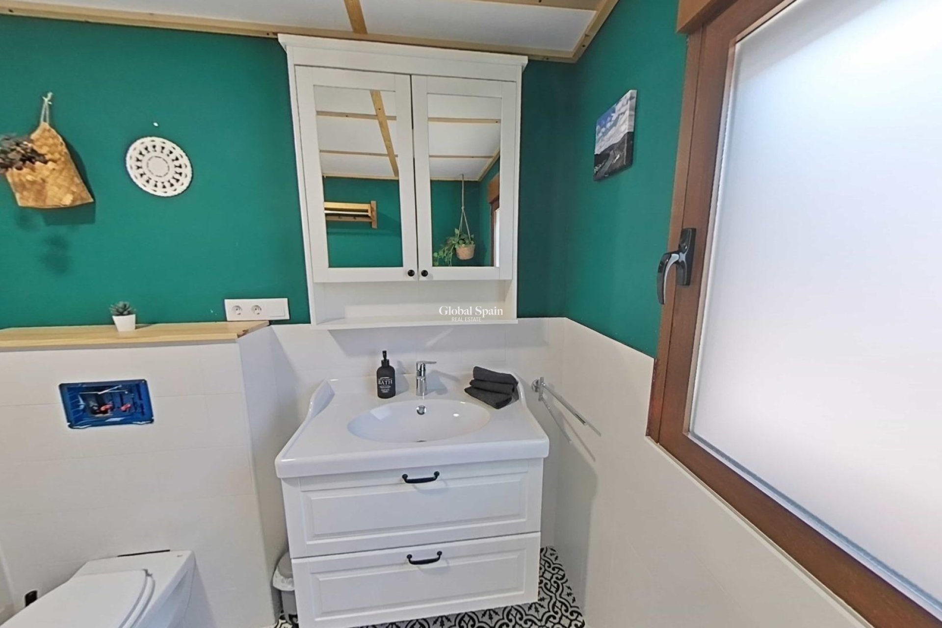 Resale - HOUSE -
FORMENTERA DEL SEGURA - Centro