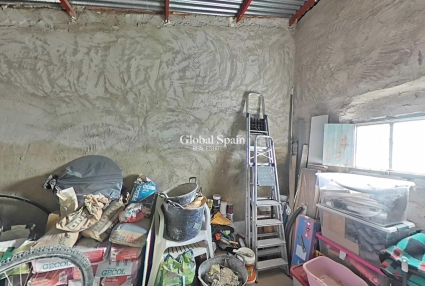 Resale - HOUSE -
FORMENTERA DEL SEGURA - Centro